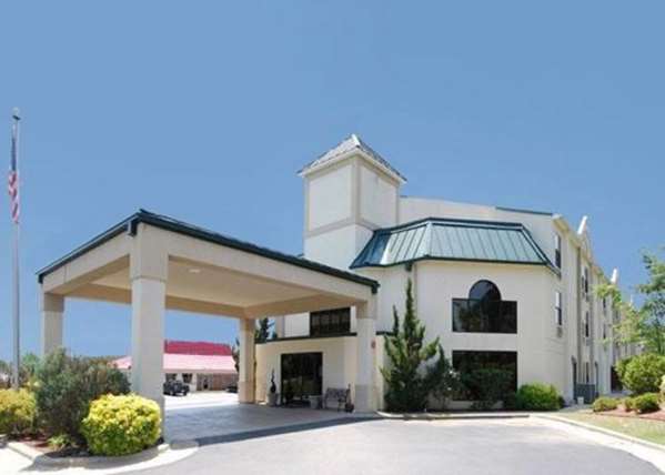 Exterior view - Quality Inn Tarboro