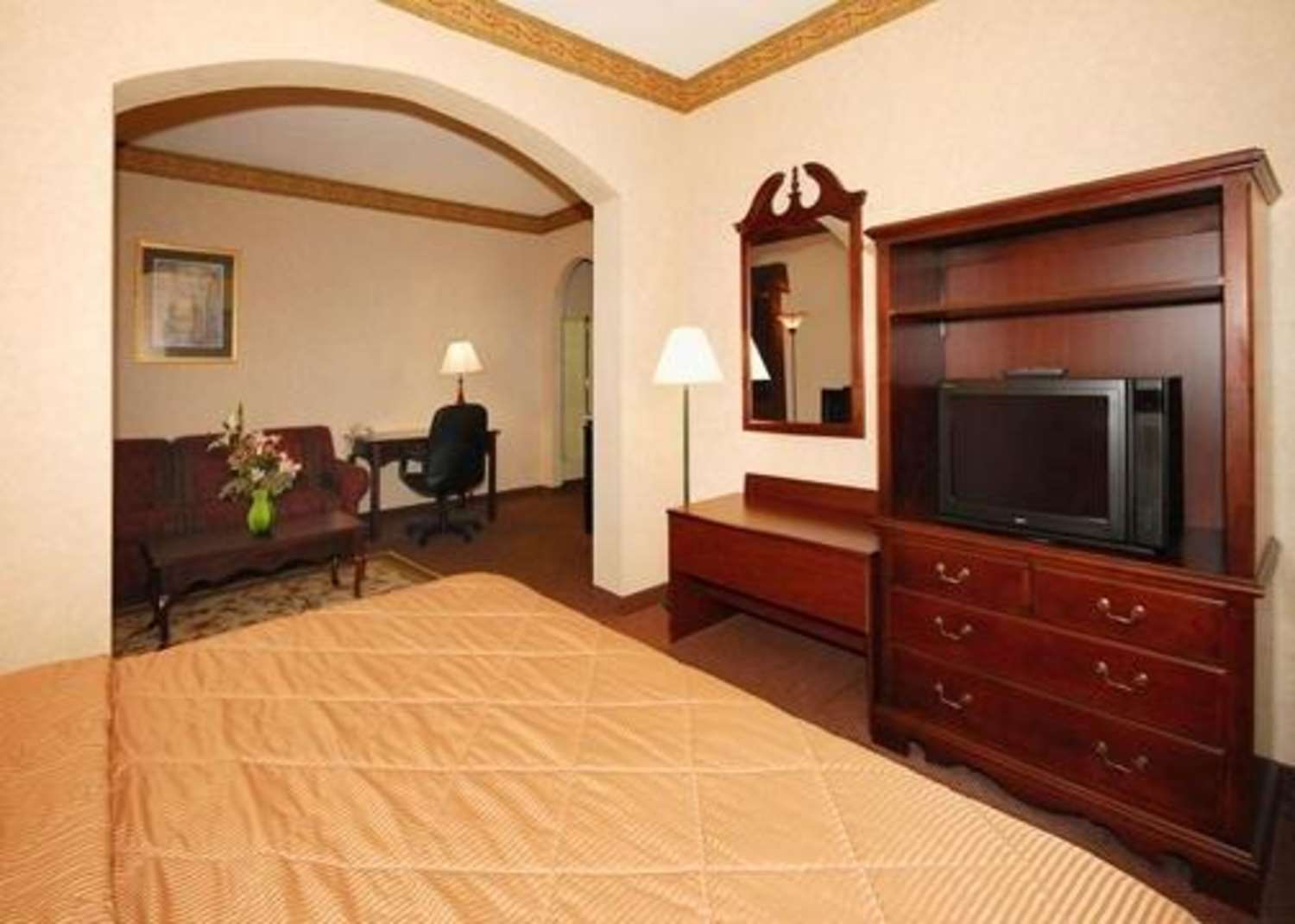 Quality Inn Tarboro, NC See Discounts