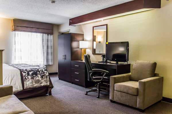 Suite - Sleep Inn Yorkmont Charlotte - I-77, Exit 6B