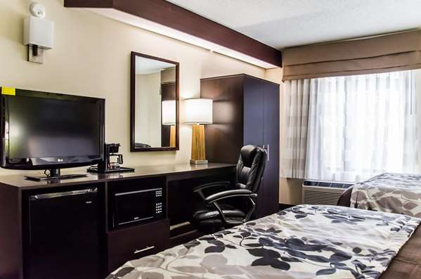  - Sleep Inn Yorkmont Charlotte - I-77, Exit 6B