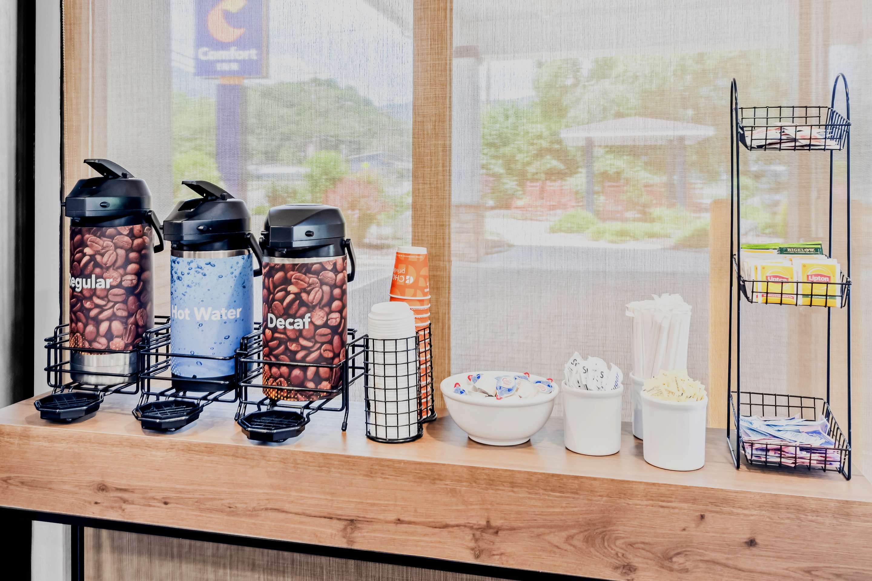 Enjoy coffee in the lobby