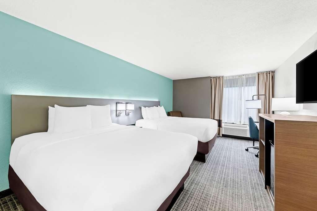 COMFORT INN NEAR GREAT SMOKY MOUNTA-guestroom-Guest Room,On-Site.jpg