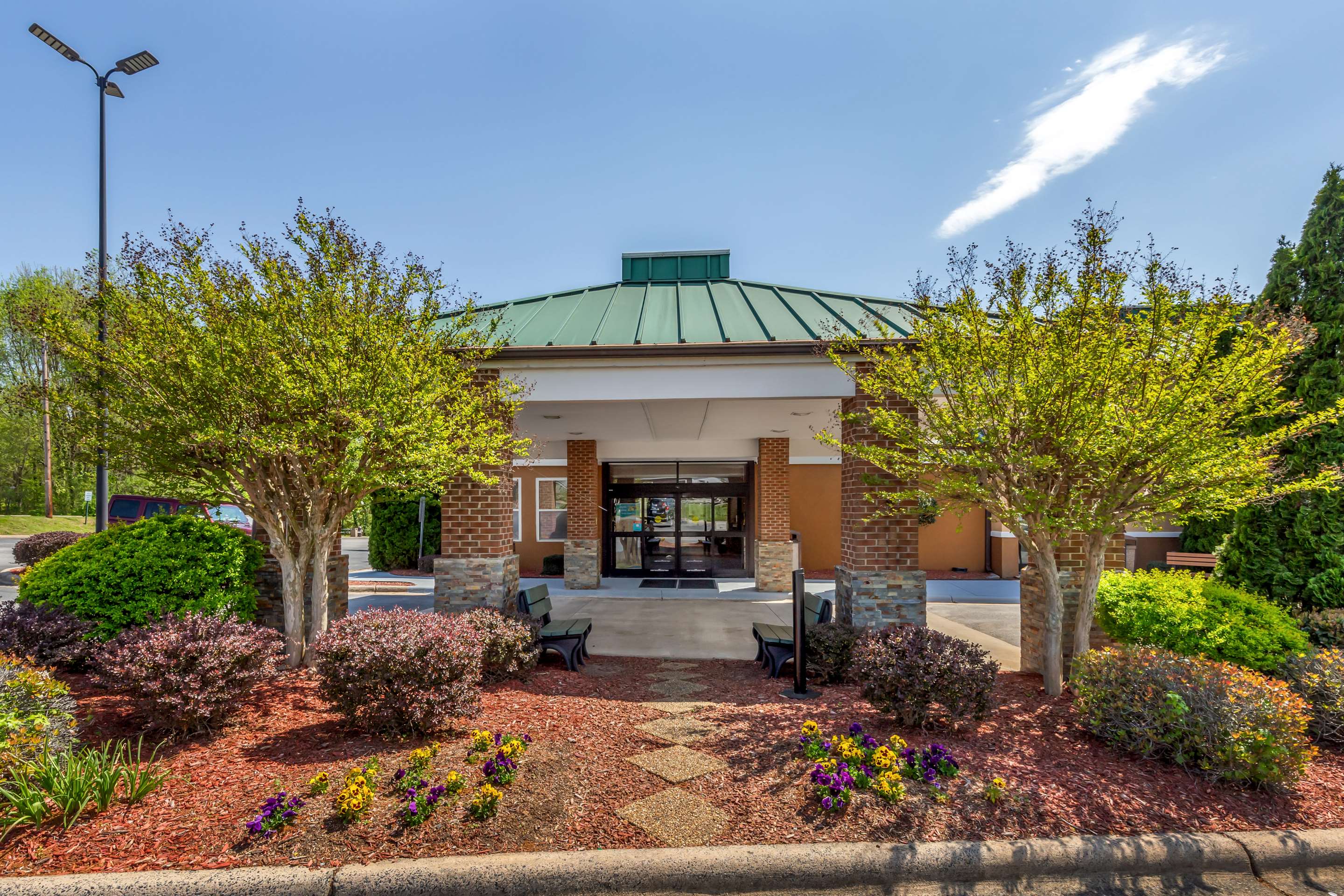 Hotel exterior | Comfort Inn Asheboro