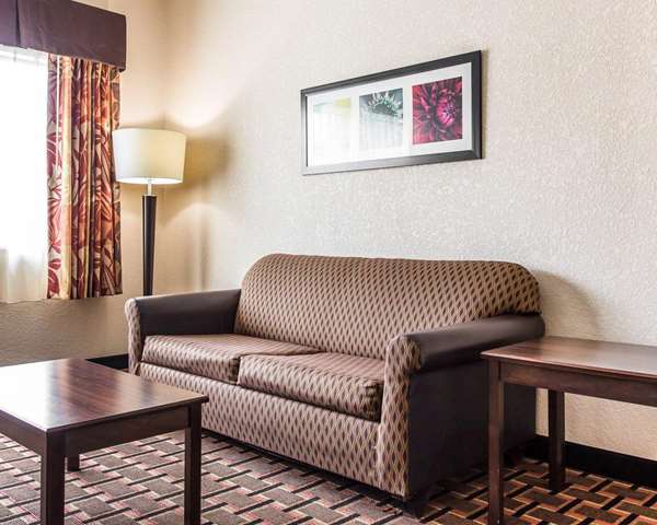Suite - Quality Suites Hickory - I-40, Exit 125