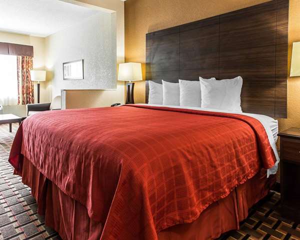 Suite - Quality Suites Hickory - I-40, Exit 125