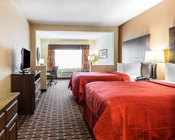 Suite - Quality Suites Hickory - I-40, Exit 125
