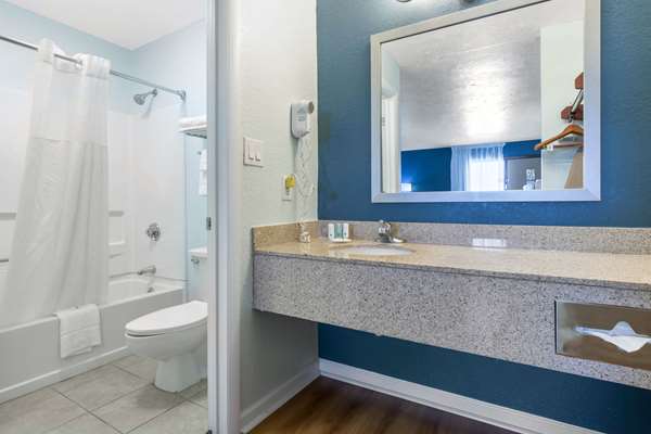  - Quality Inn Carolina Oceanfront Kill Devil Hills