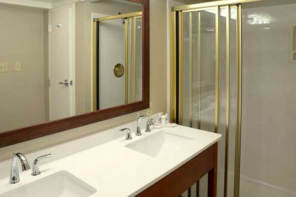  - Comfort Inn University Durham - I-40, Exit 270