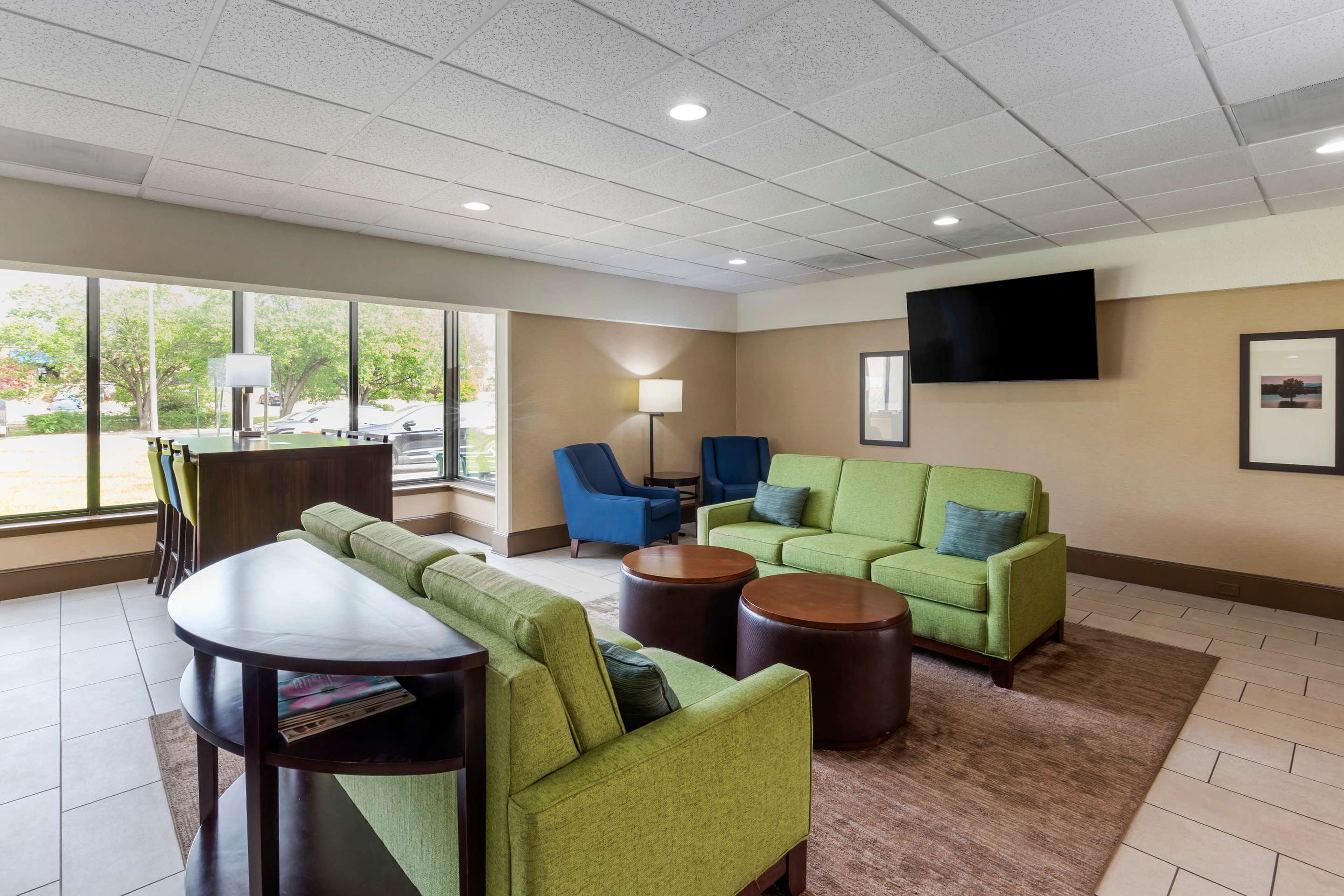 Hotel lobby | Comfort Inn University Durham - Chapel Hill