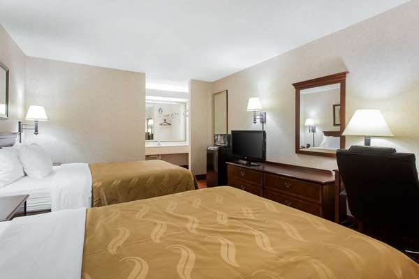 - Quality Inn Mt Airy