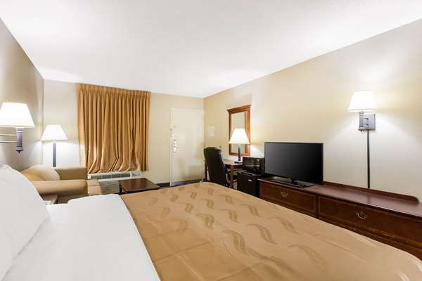  - Quality Inn Mt Airy