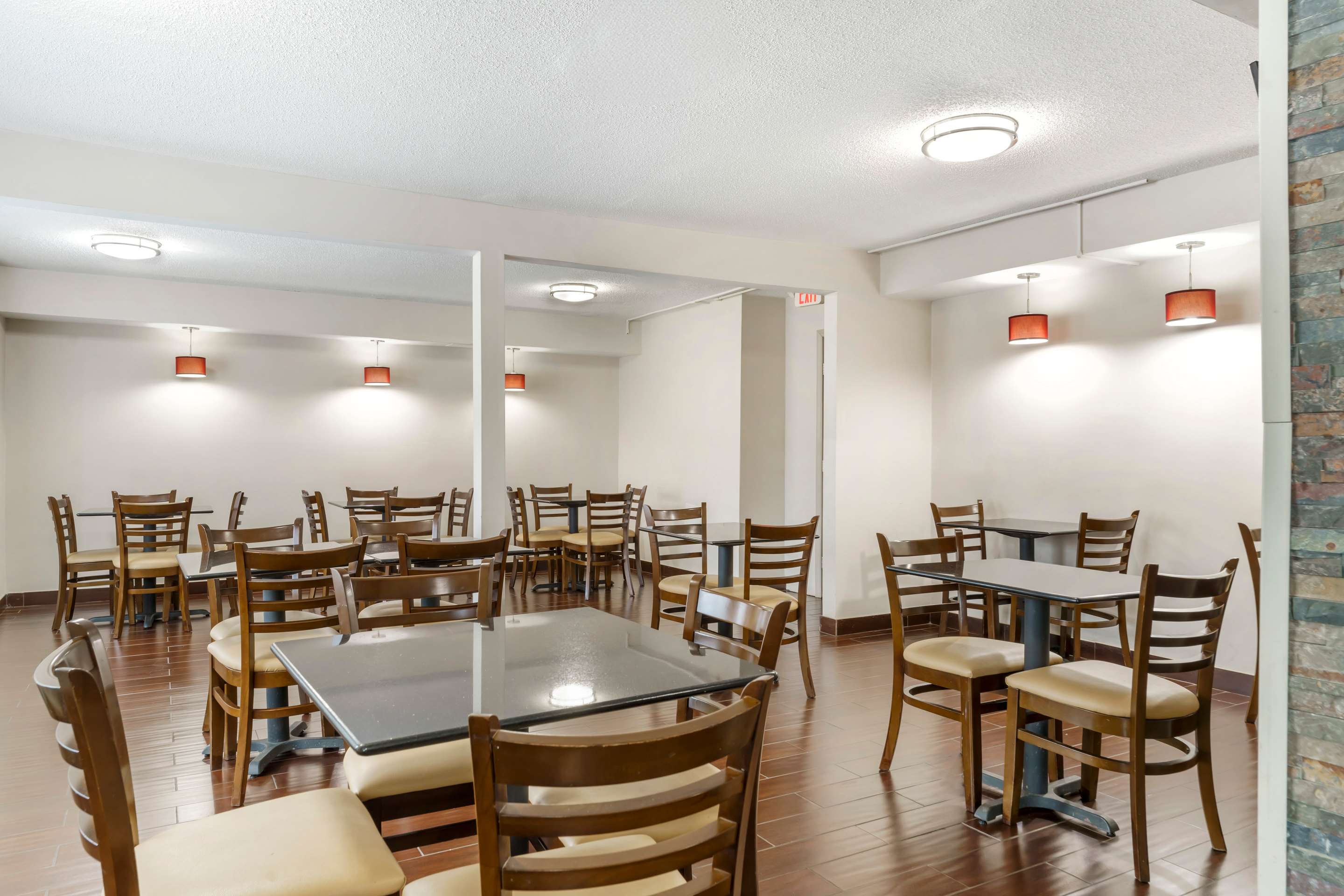 Breakfast area | Sleep Inn