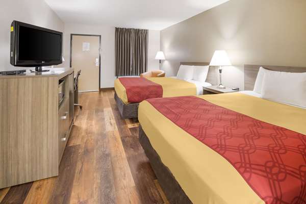  - Econo Lodge Hendersonville - I-26, Exit 49