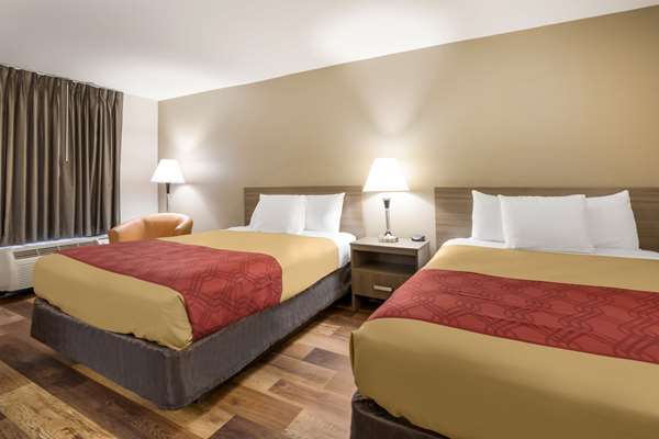  - Econo Lodge Hendersonville - I-26, Exit 49