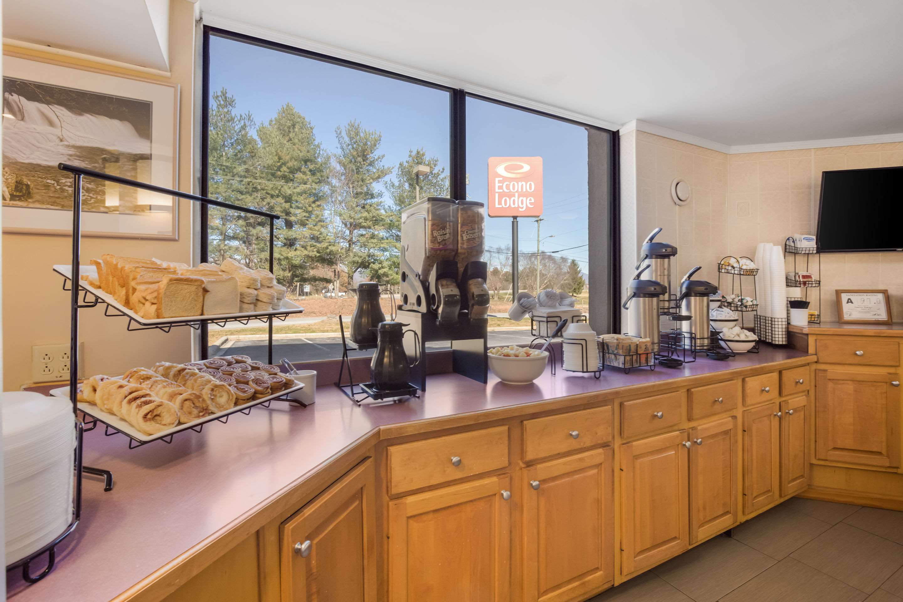 Breakfast counter