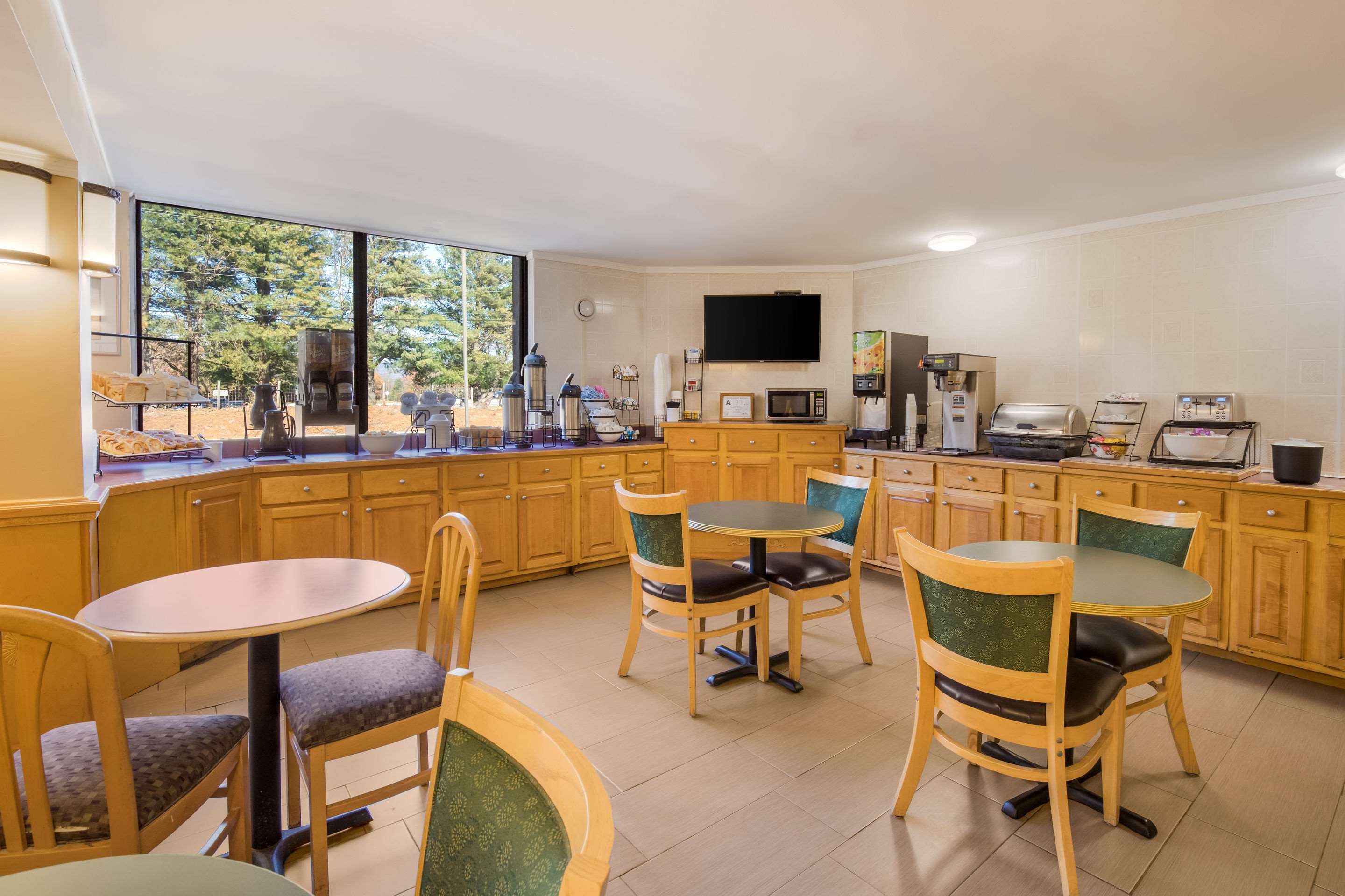 Spacious breakfast area
