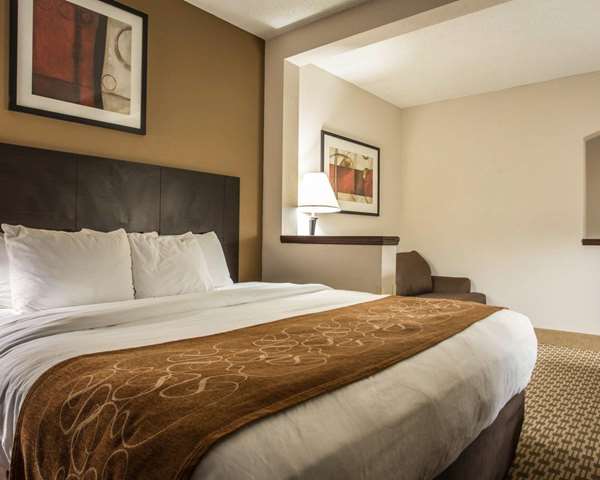  - Comfort Suites Lumberton - I-95, Exit 22