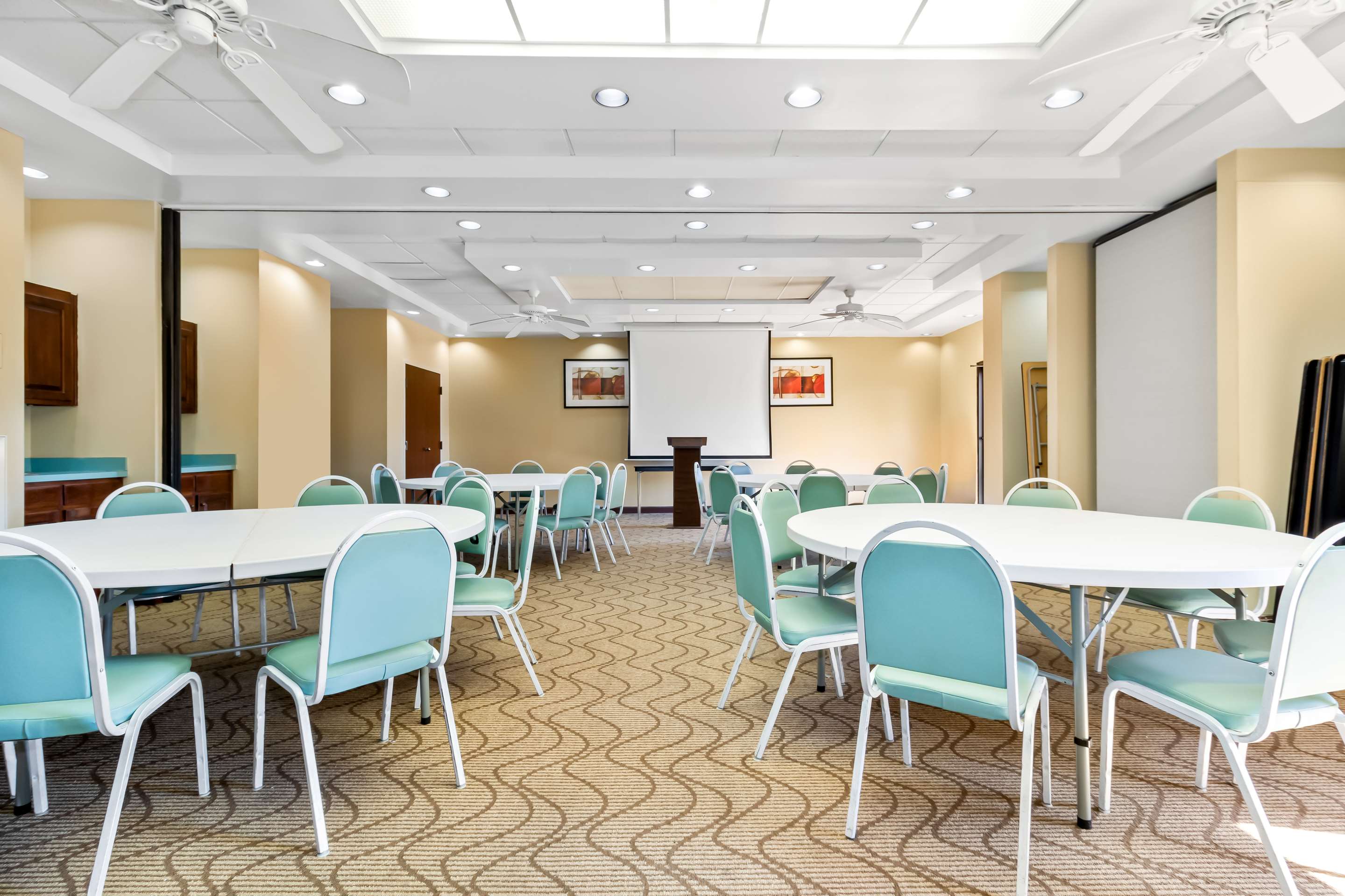 Event space | Comfort Suites Lumberton