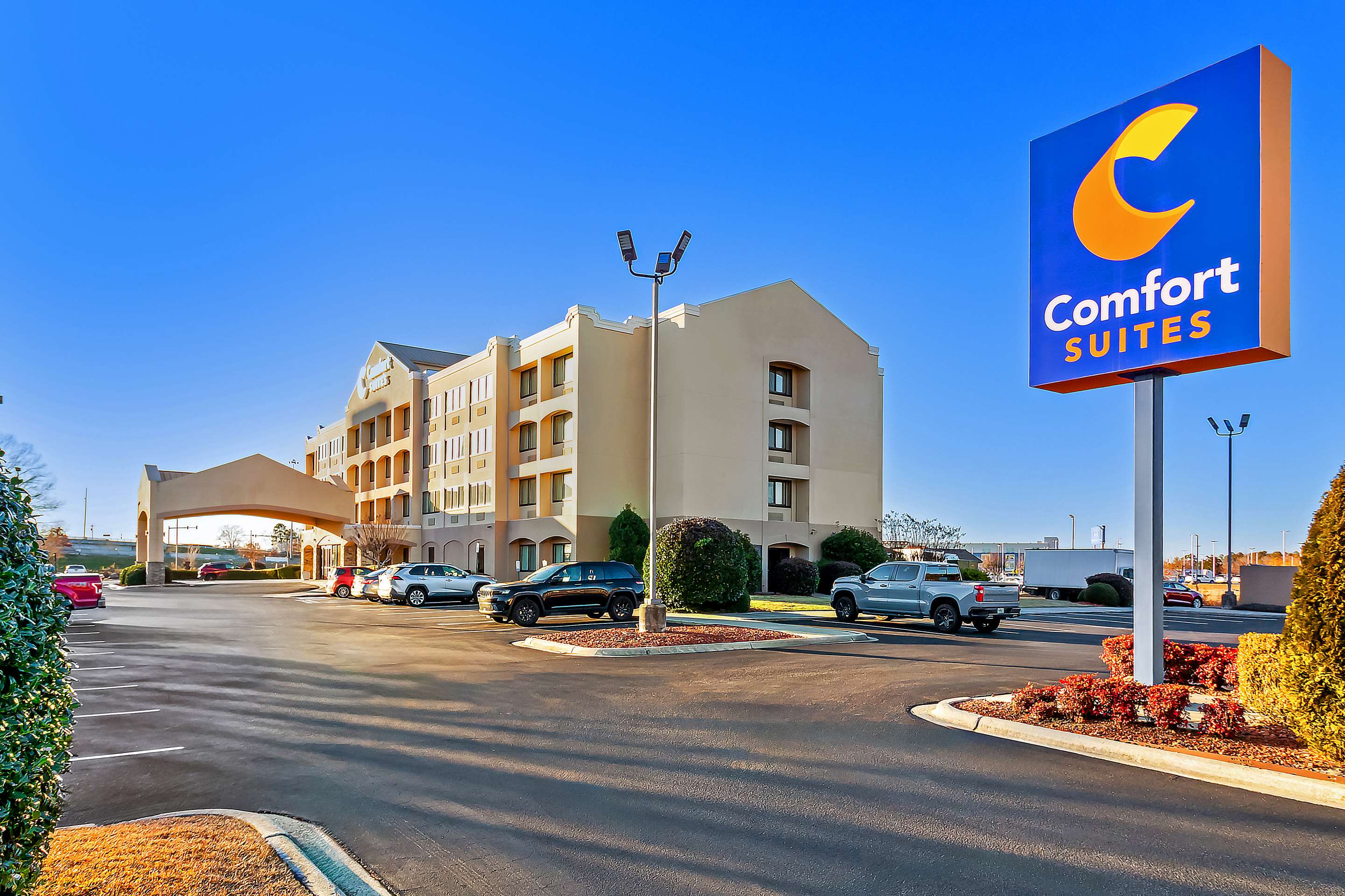Hotel exterior | Comfort Suites Lumberton