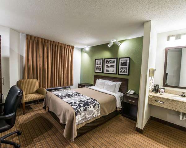  - Sleep Inn Morganton - I-40, Exit 105