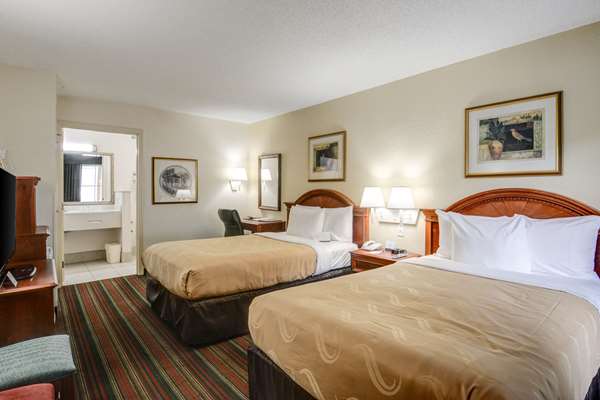  - Quality Inn & Suites Asheville - I-40, Exit 55