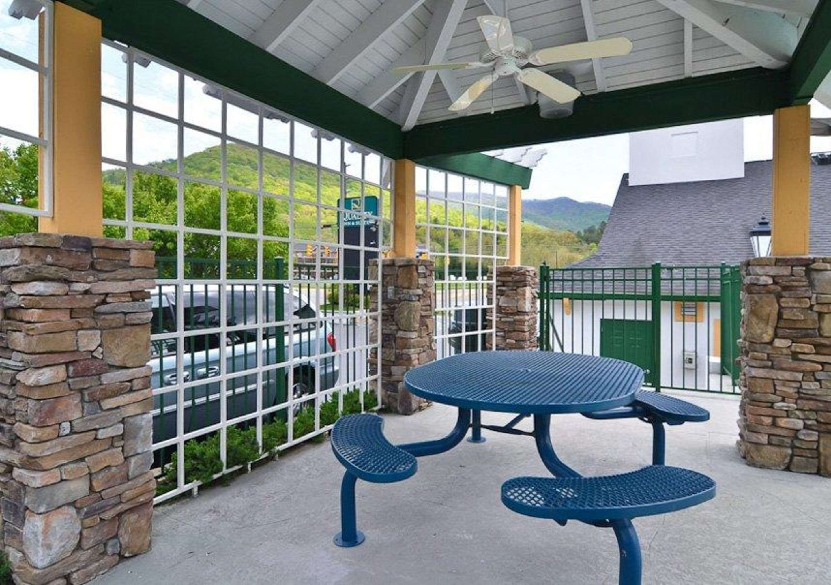 Relaxing patio area | Quality Inn & Suites Biltmore East
