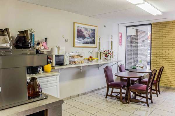 Amenities - Econo Lodge Creedmoor