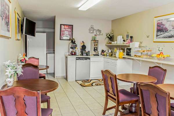 Amenities - Econo Lodge Creedmoor