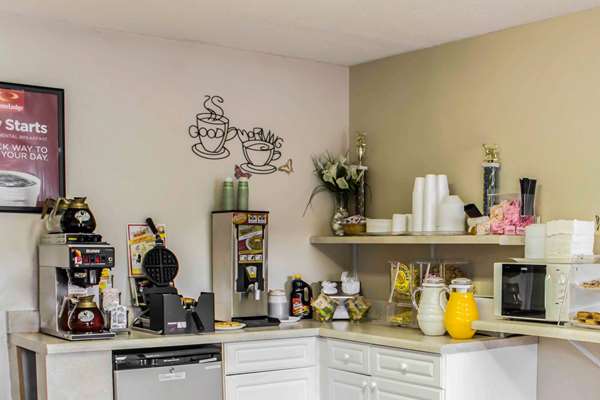 Amenities - Econo Lodge Creedmoor