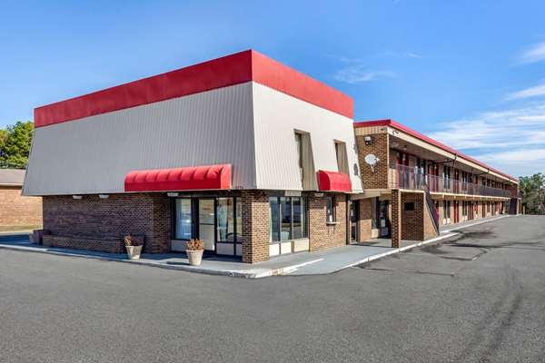 Exterior view - Econo Lodge Creedmoor