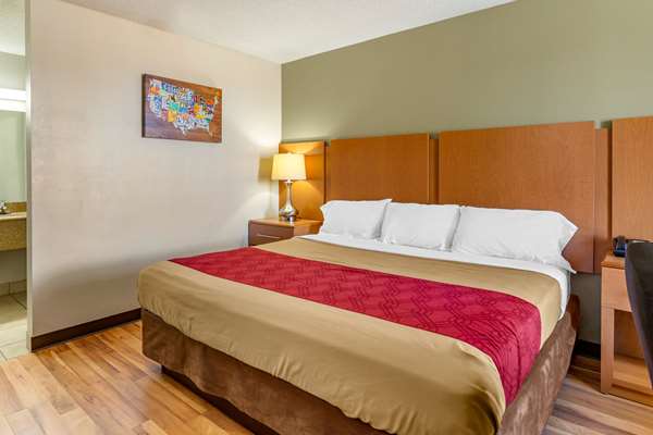  - Econo Lodge Creedmoor