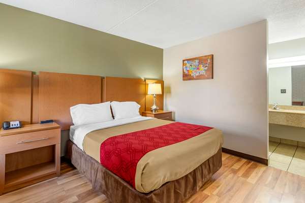  - Econo Lodge Creedmoor