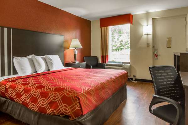  - Econo Lodge Durham - I-40, Exit 278