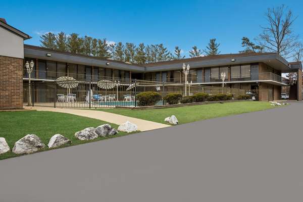 Exterior view - Quality Inn Asheville Airport Fletcher - I-26, Exit 40