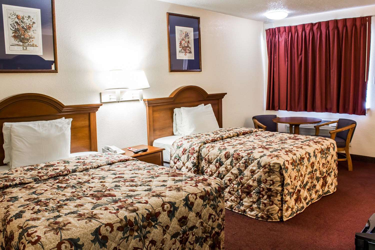 Econo Lodge Goldsboro, NC See Discounts
