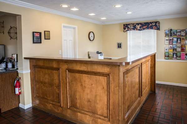  - Econo Lodge Crystal Coast Morehead City