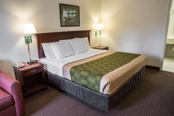  - Econo Lodge Crystal Coast Morehead City