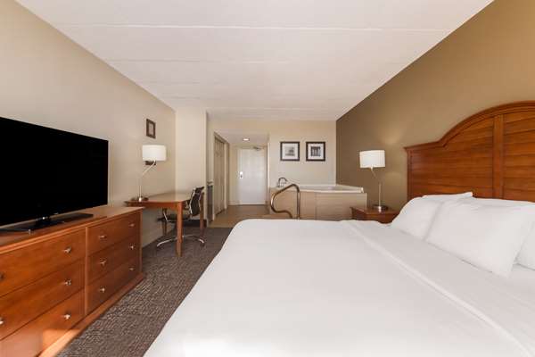 Suite - Comfort Inn South Oceanfront Nags Head