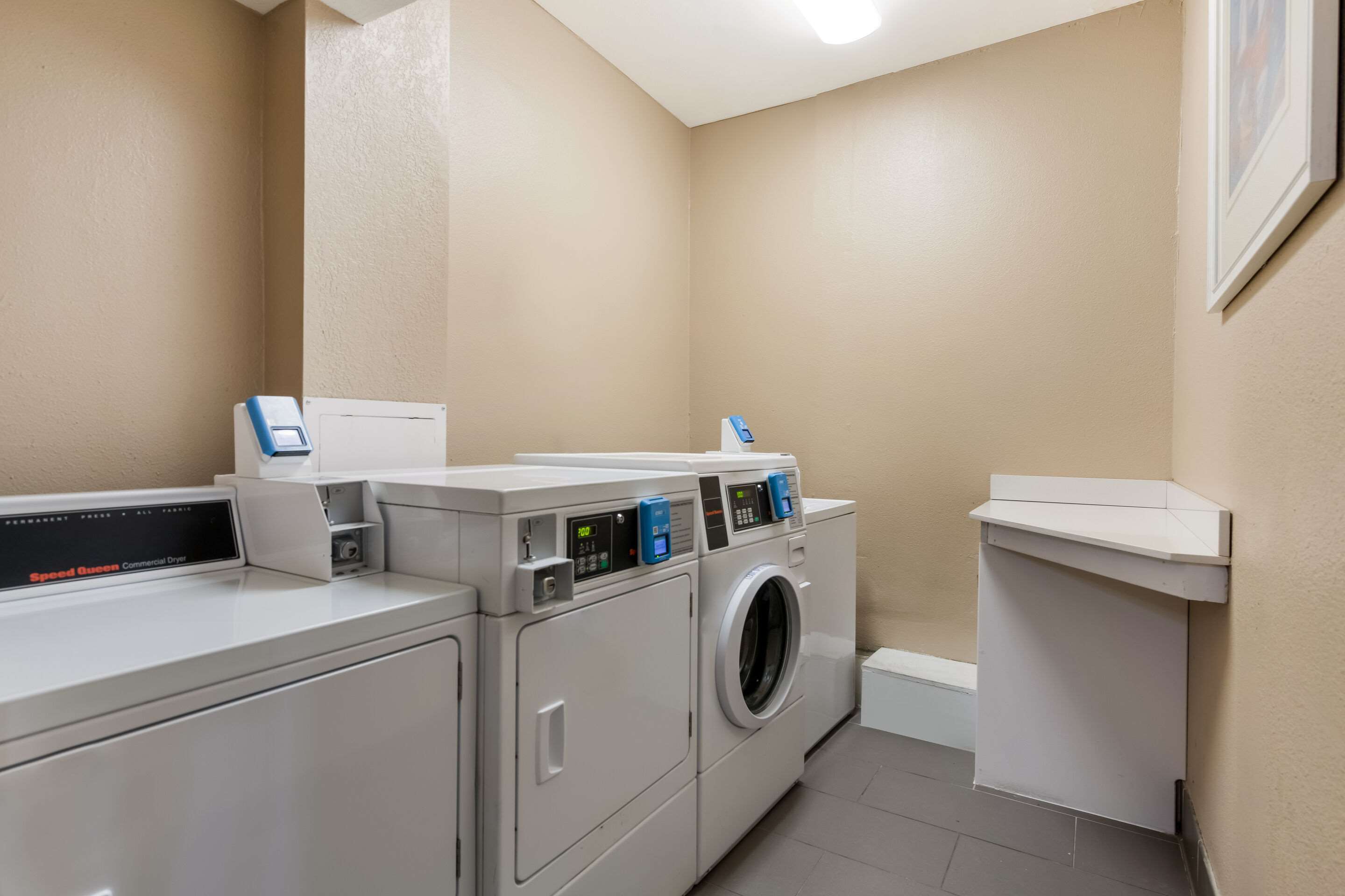 Guest laundry facilities