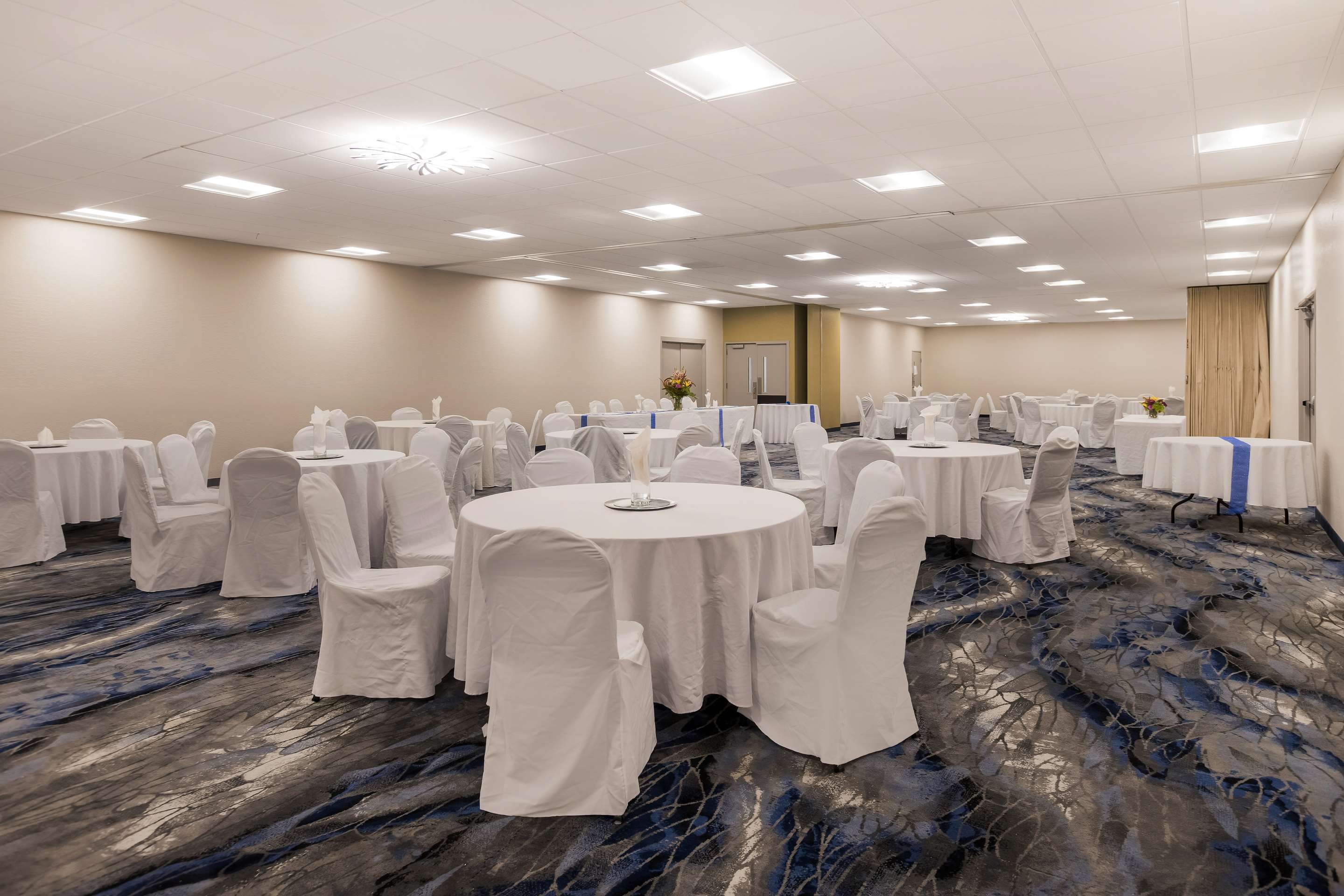 Meeting room | Clarion Pointe Sylva near Cherokee Area