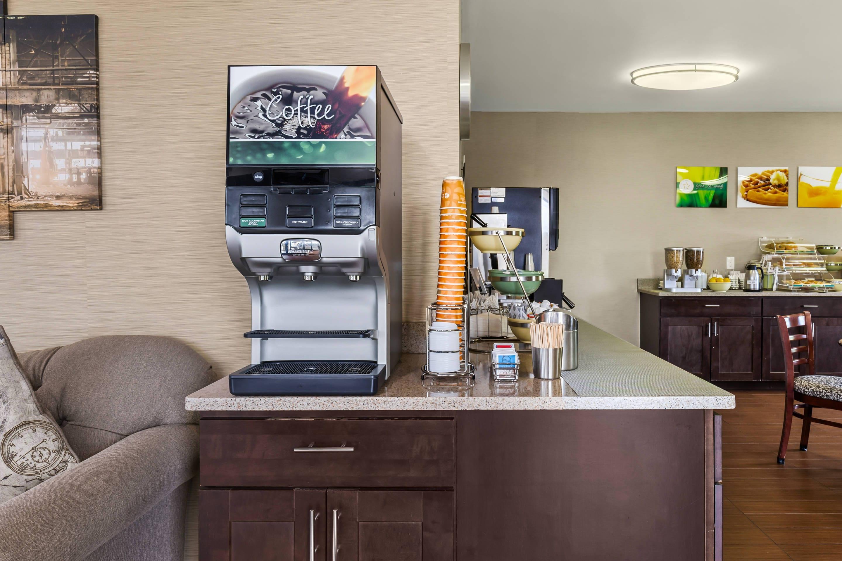 Breakfast area | Quality Inn Kinston Hwy 70