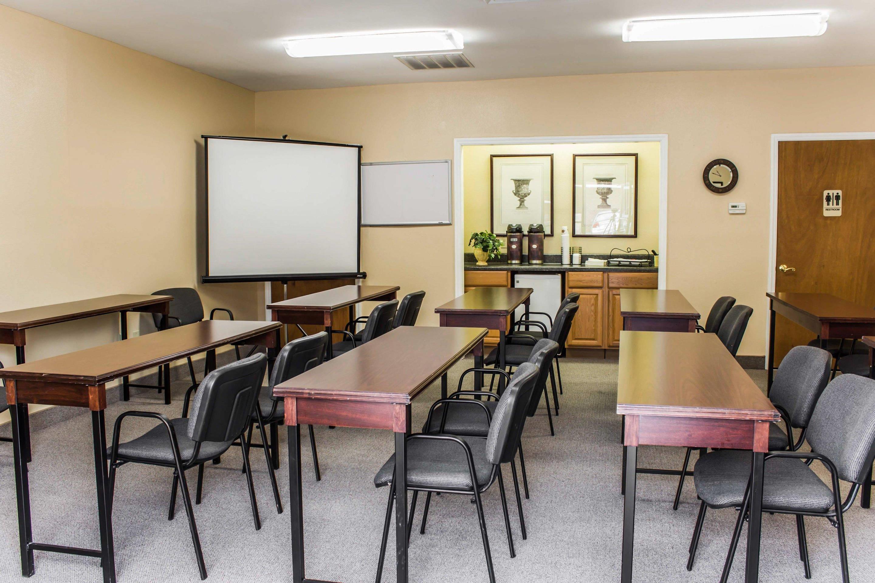 Meeting room with classroom-style setup | Quality Inn Kinston Hwy 70