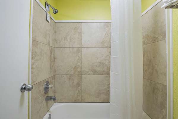  - Quality Inn Washington