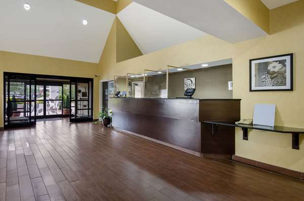  - Sleep Inn Hanes Mall Winston-Salem - I-40, Exit 189