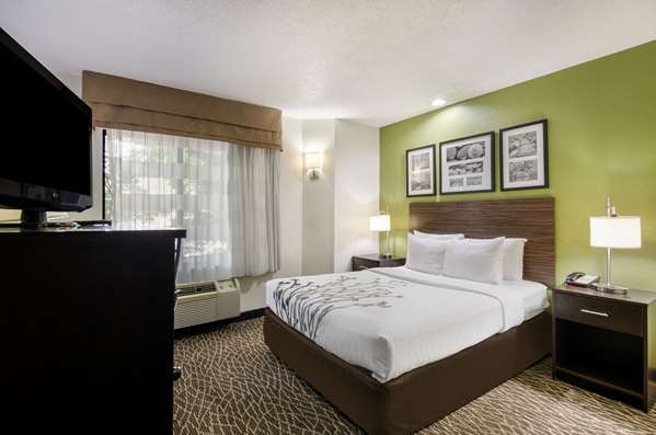  - Sleep Inn Hanes Mall Winston-Salem - I-40, Exit 189