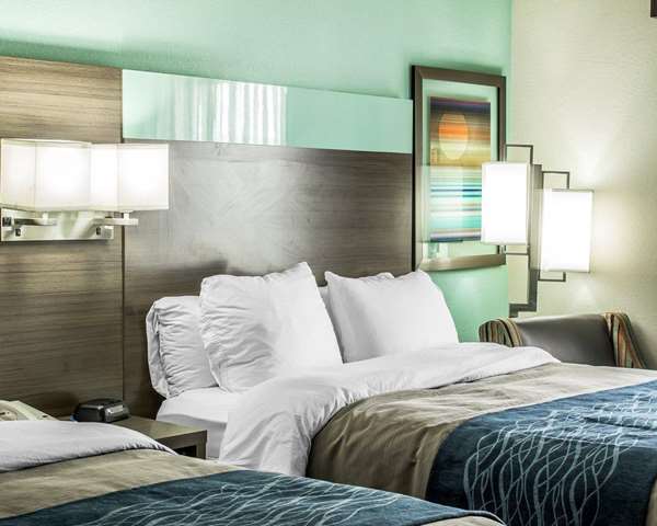  - Comfort Inn Dunn - I-95, Exit 72