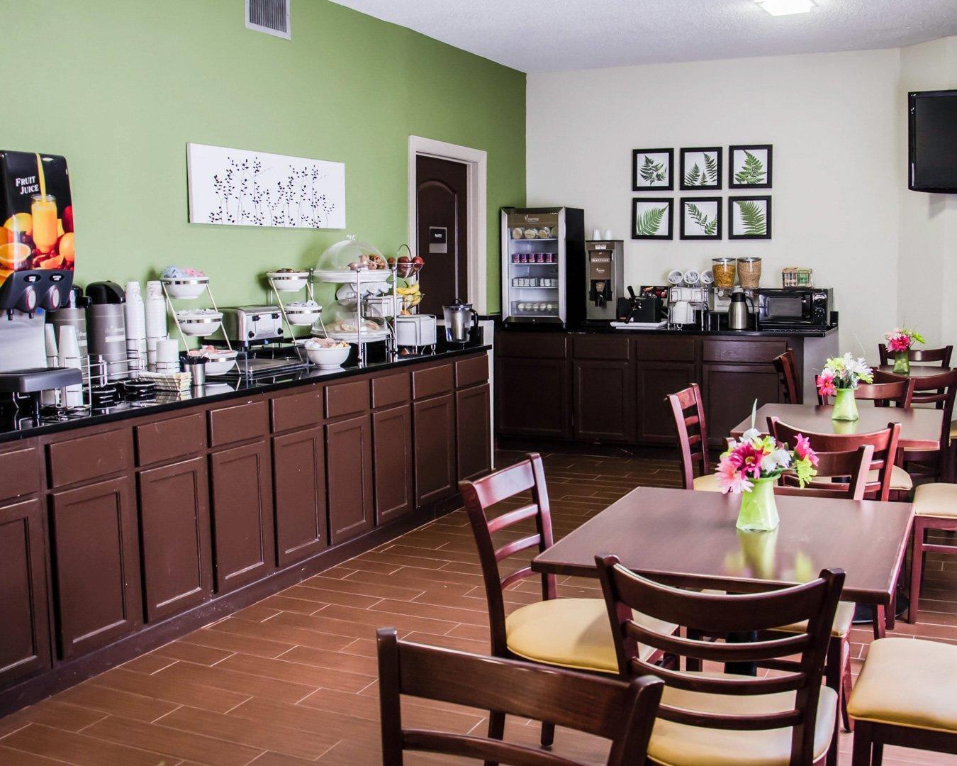 Breakfast area