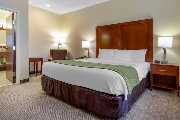 Suite - Comfort Inn Lenoir
