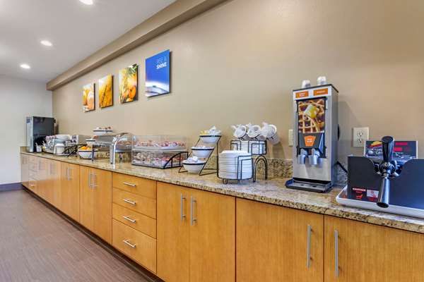 Amenities - Comfort Inn Lenoir