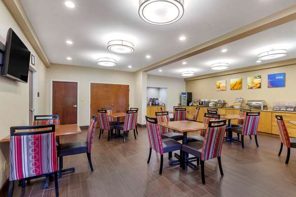 Amenities - Comfort Inn Lenoir